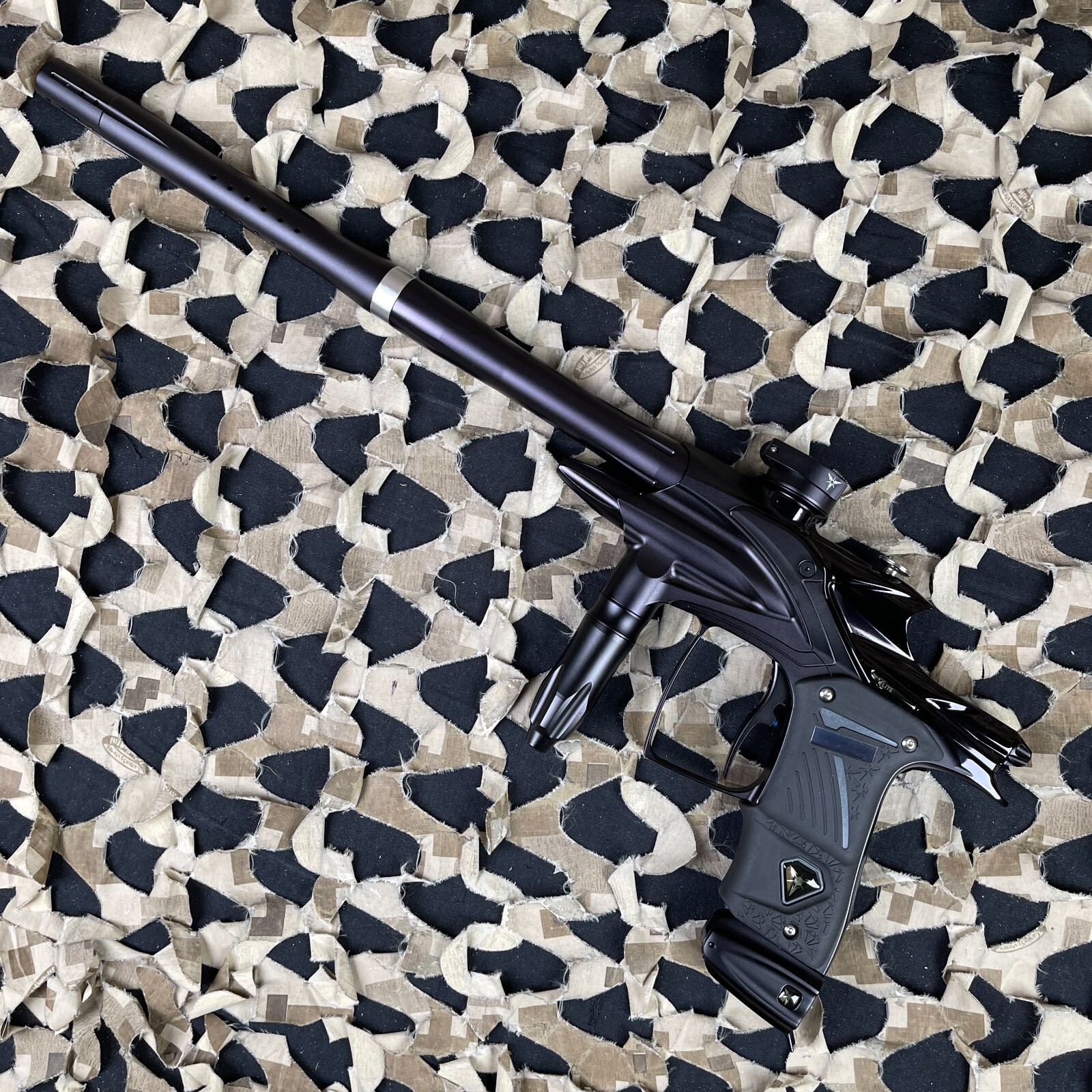 Dangerous Power Fusion Elite Paintball Gun - Black/Black