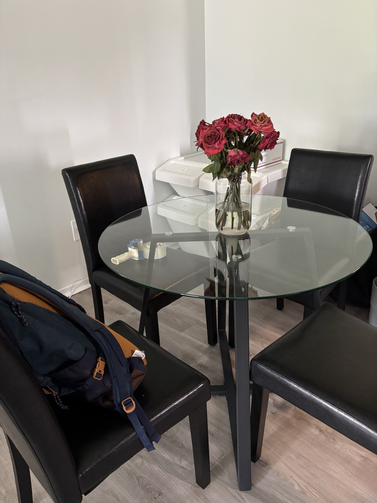 Round Glass Table and 4 Chairs Dining Set