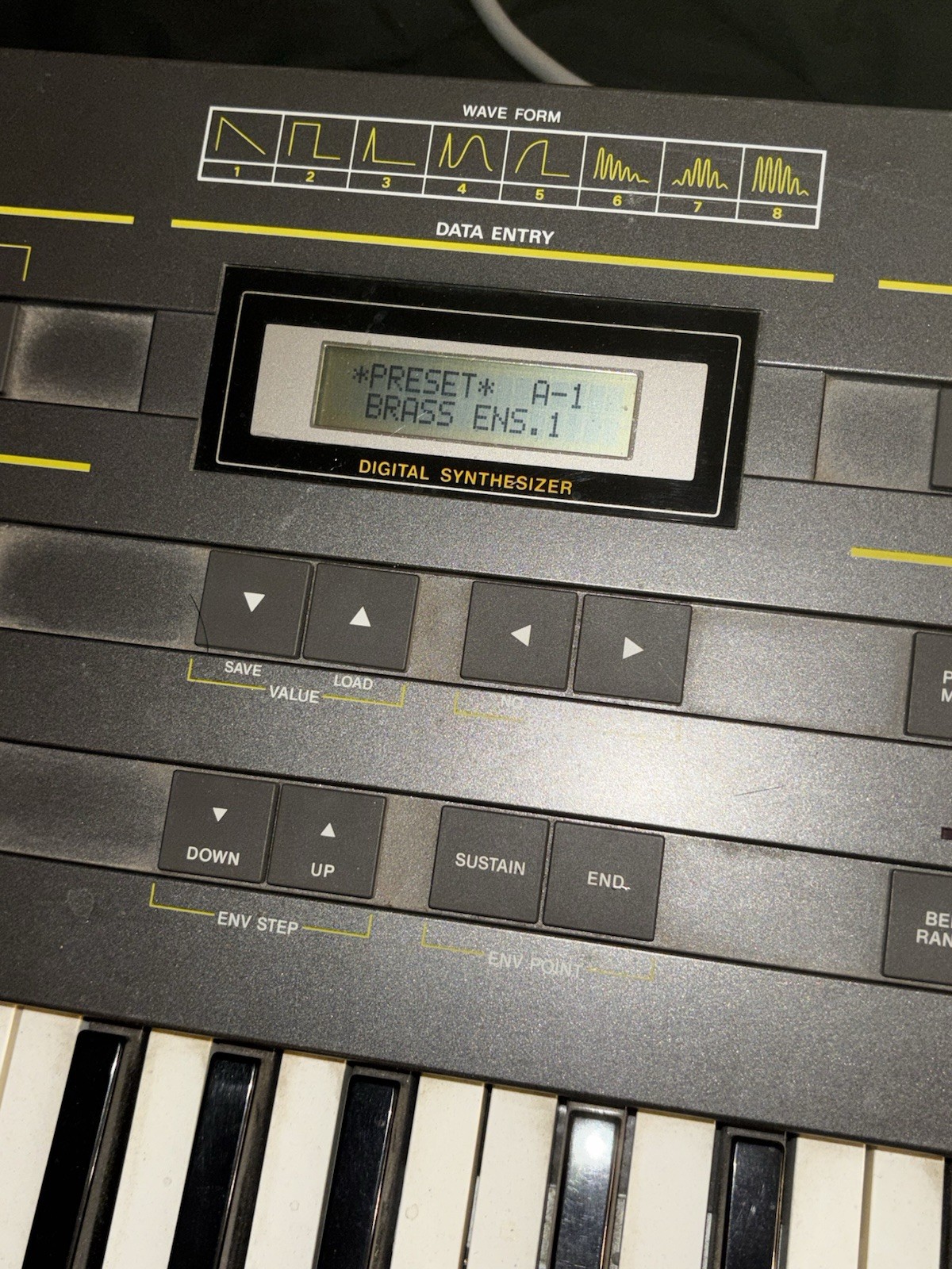 Casio CZ-5000 comes with power cable and stand