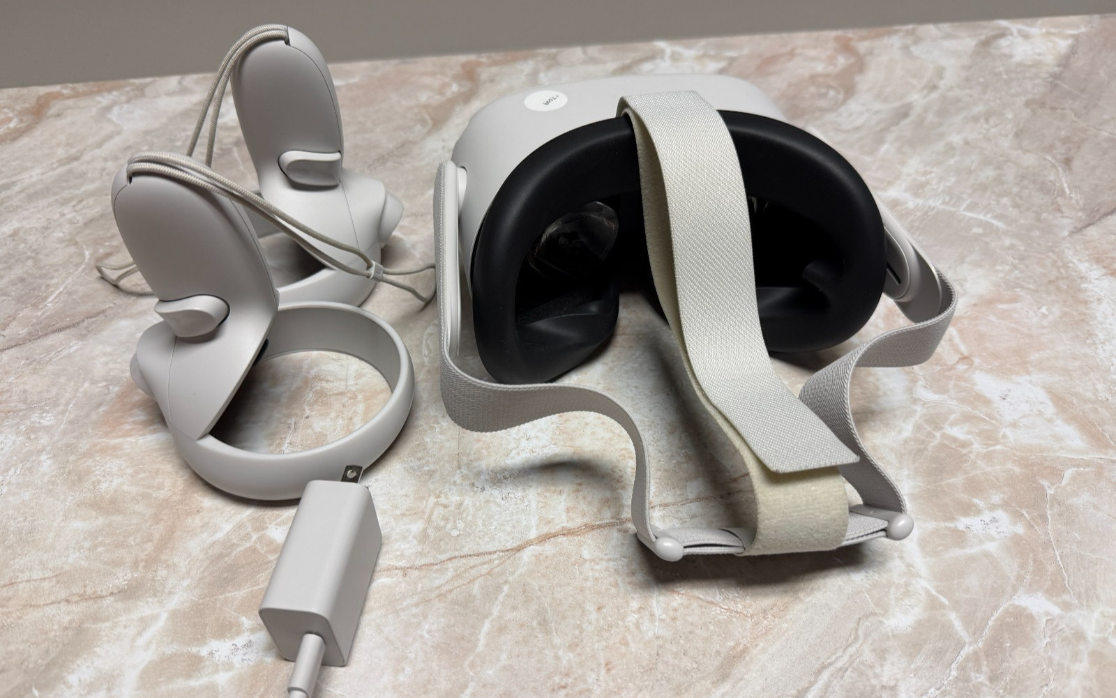 Meta Oculus Quest 2 128GB Standalone VR Headset - White