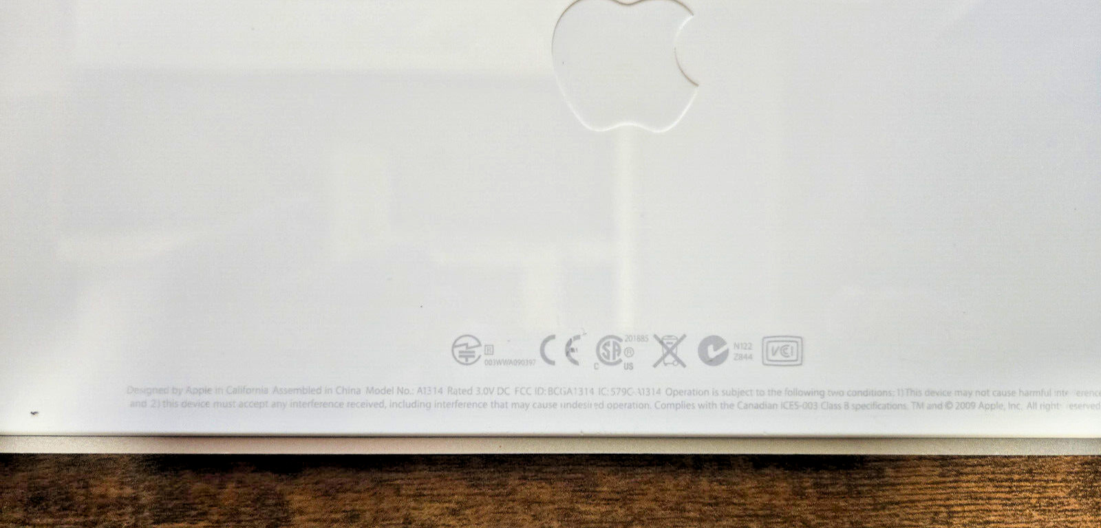 Apple A1314 Wireless Keyboard Silver MC184LL/B untested good condition
