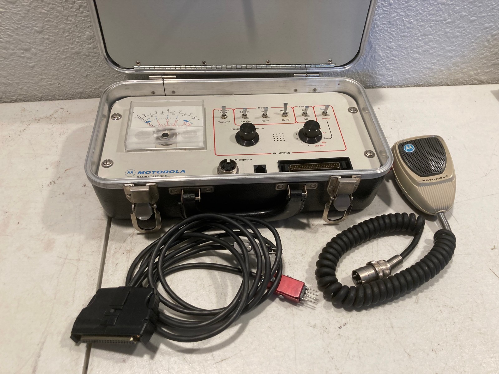 Motorola Radio Two Way Radio Test Set R-1033a Micor Motrac Motran Etc.