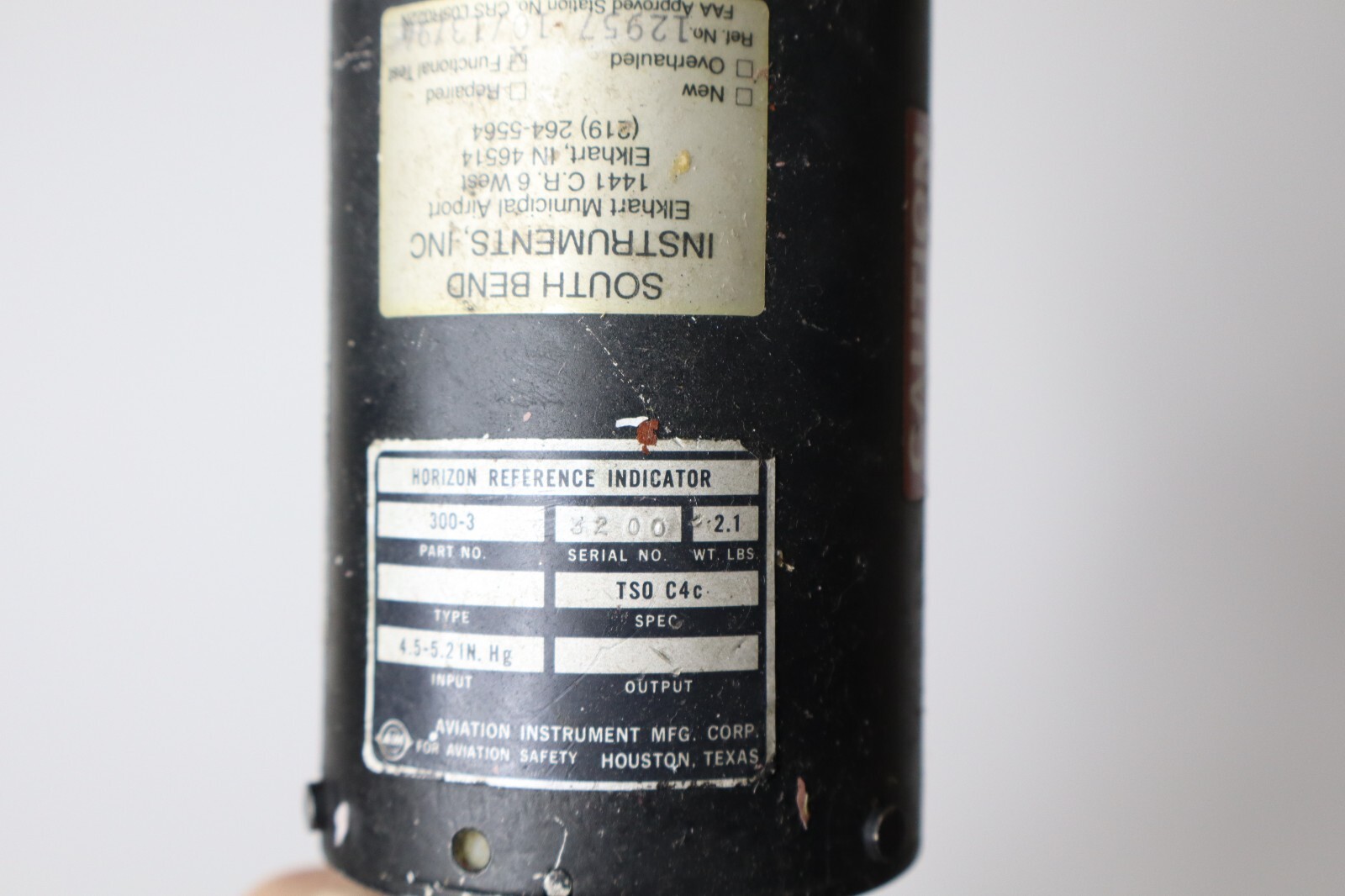 Aviation Instrument AIM 300-3 Horizon Reference Indicator