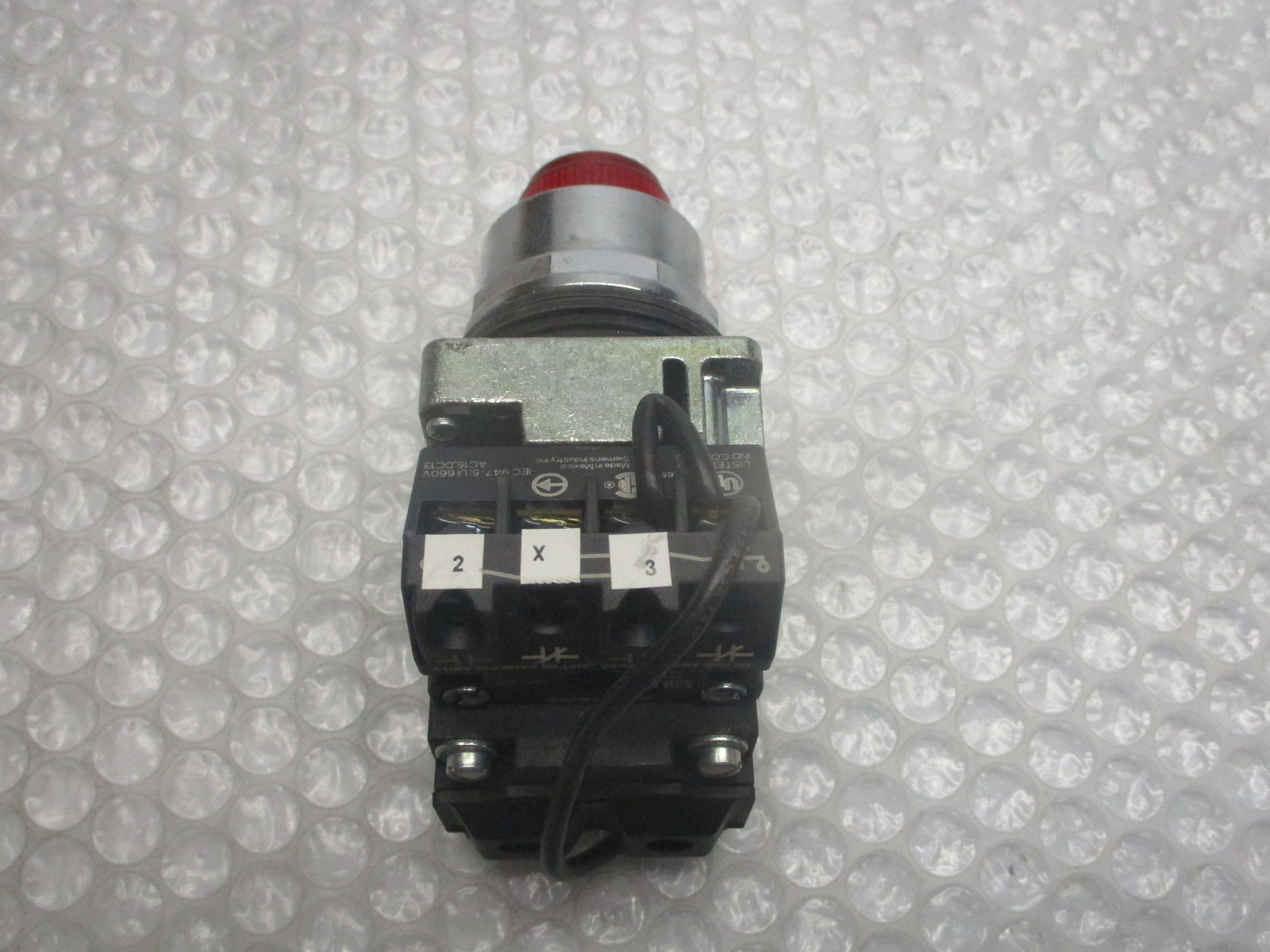 SIEMENS 52AATG PILOT LIGHT RED NSNP