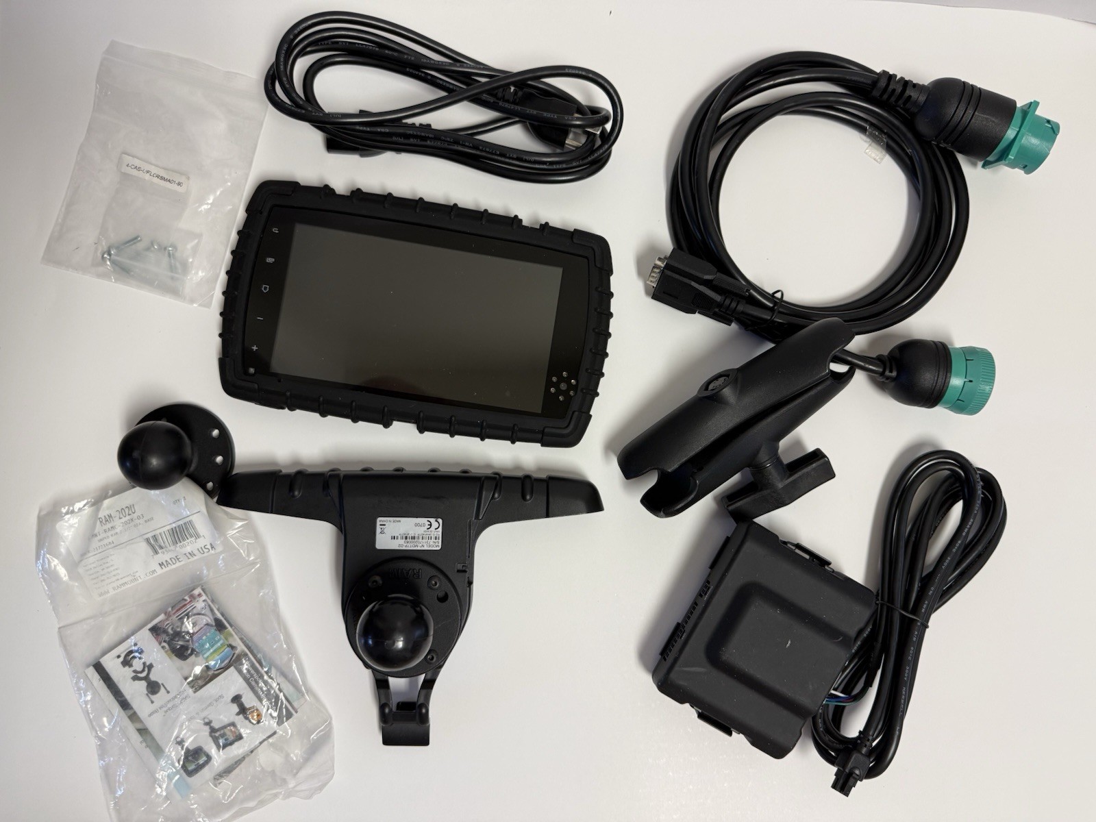 RAM 7" LCD Rear View Monitor Wired, Mounting Kit & Cables RAM-202U
