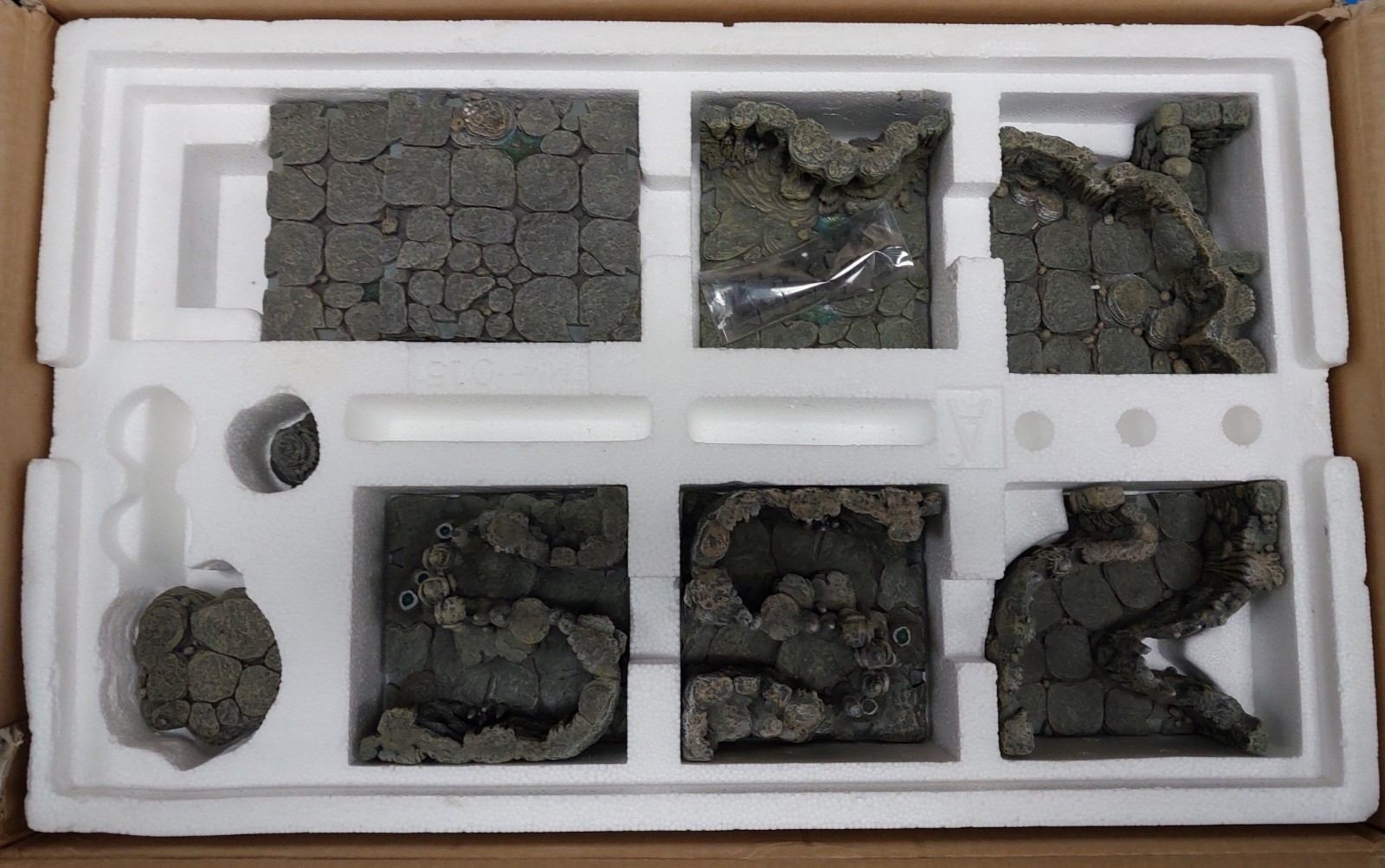 Dwarven Forge Master Maze Cavern Terrain Painted 25-28mm MM015