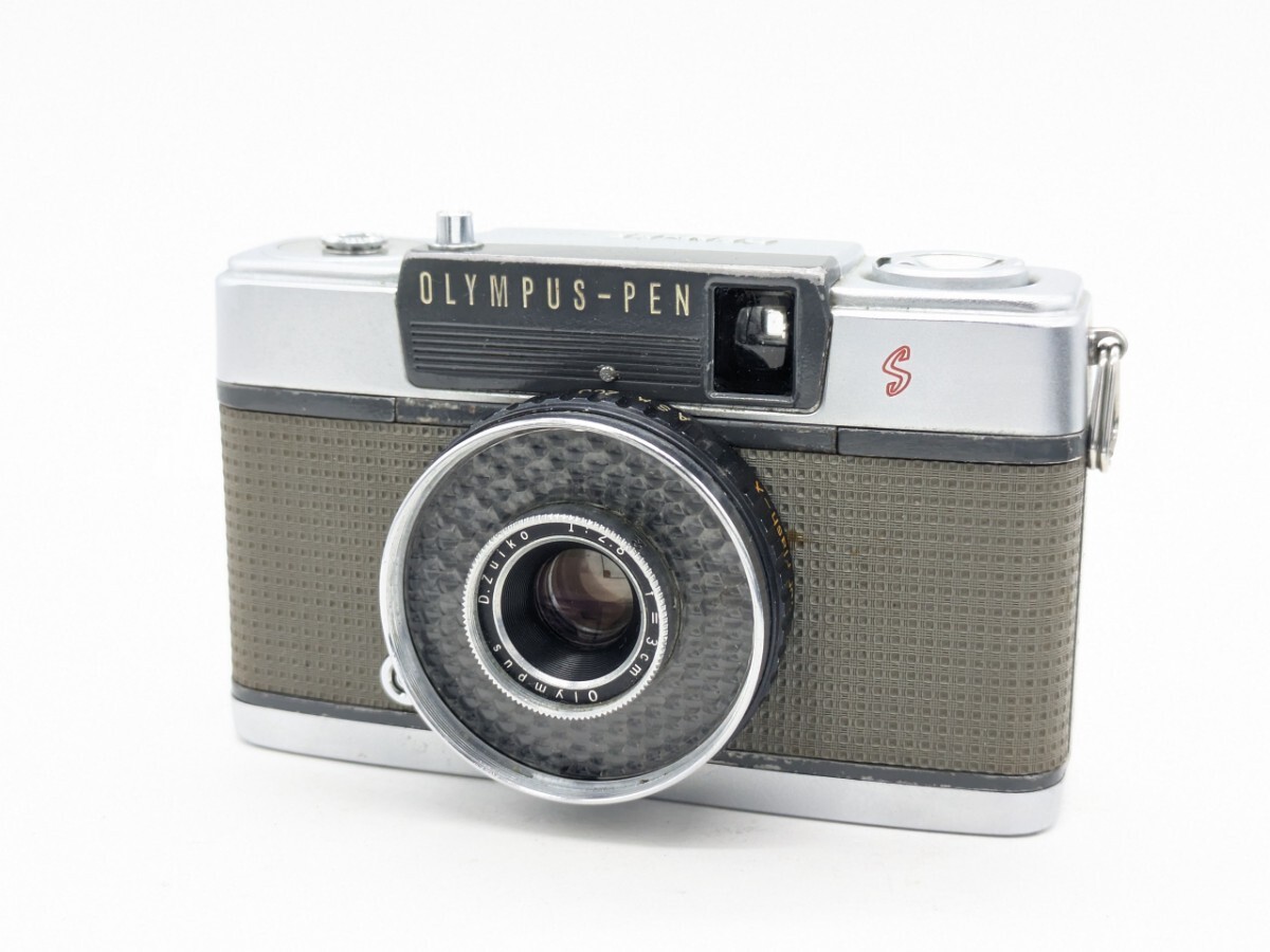 PEN EES Compact Film Camera Fully Working, Clean Lens & Viewfinder Used