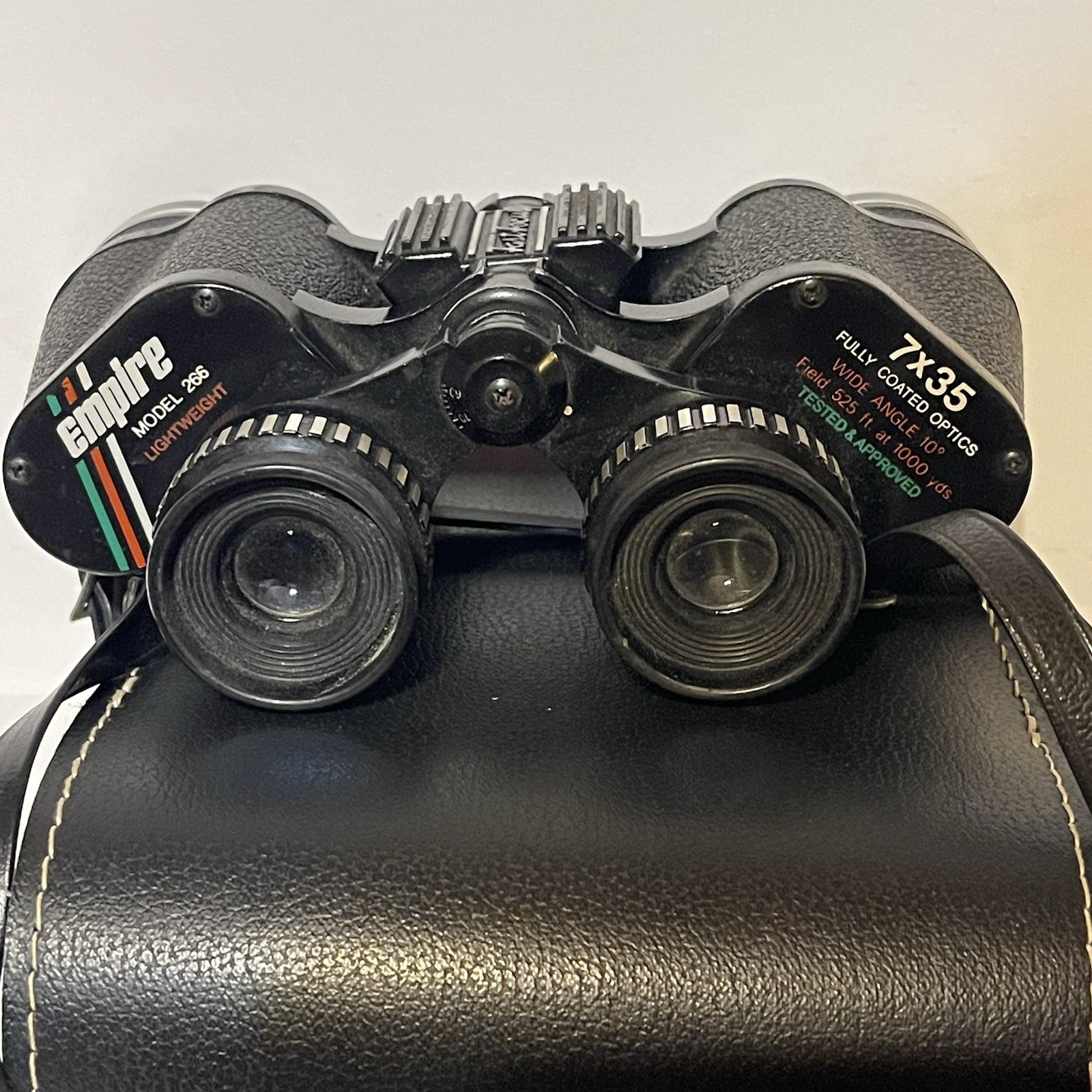 Empire Binoculars Model 266 Binoculars | 7x 35 | 525 Feet @ 1000 Yards Vintage