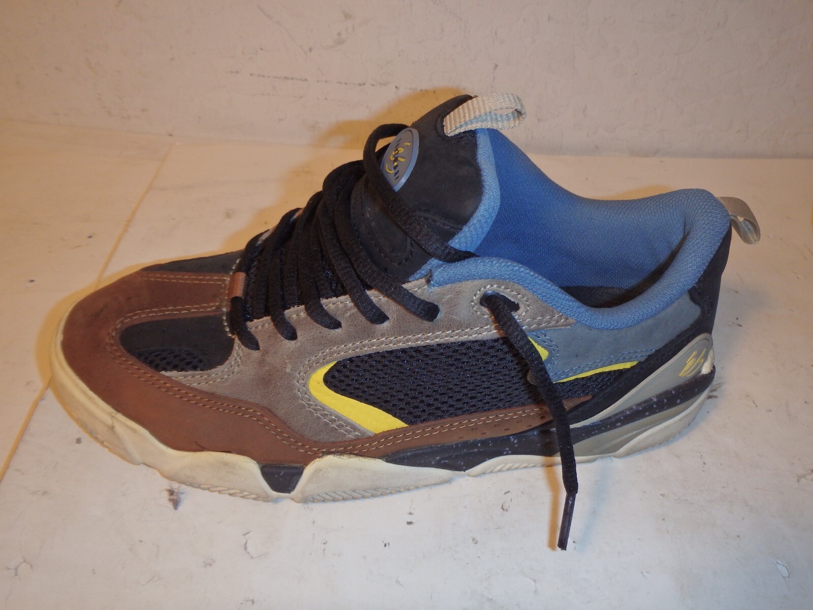 ES Quattro Plus Skate Shoes Size 8