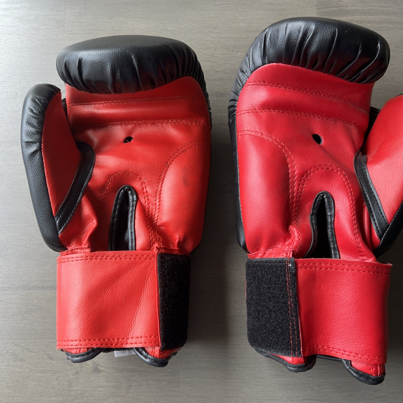 Revgear Boxing Gloves 12-OZ Training Durable Black Red Excellent