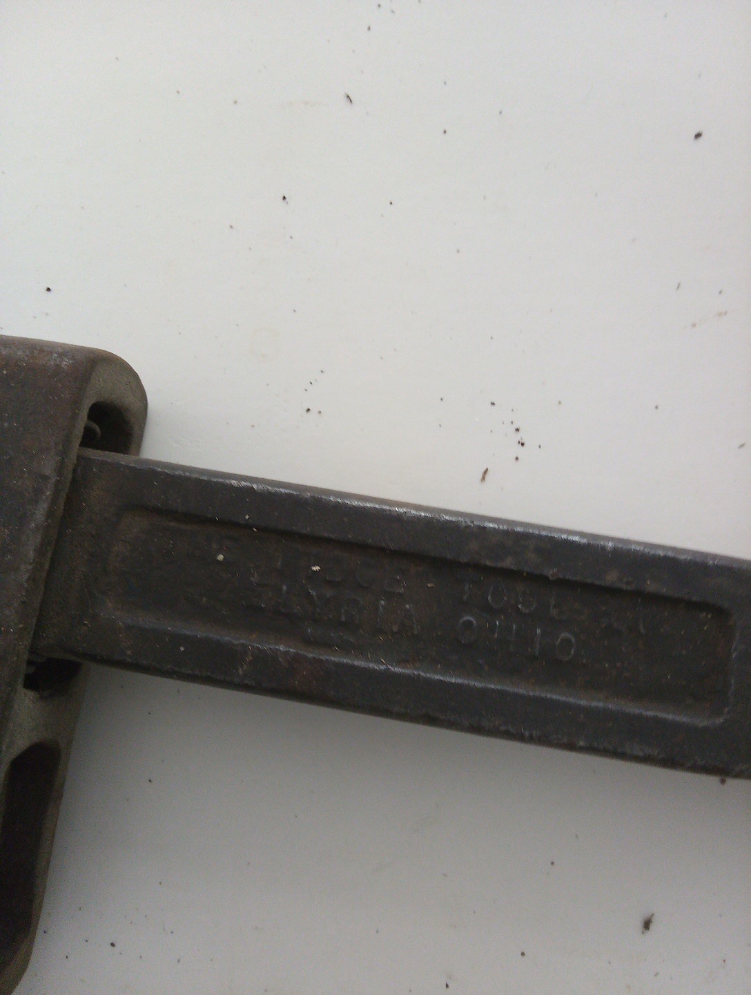 2- Large Pipe Wrenches,18 In Rigid & 24 In Improved Stillson