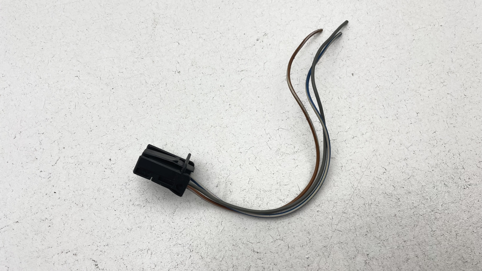 VW Audi Porsche Wiring Harness Plug Connector 3 Wire Pigtail OEM #1K0972704C