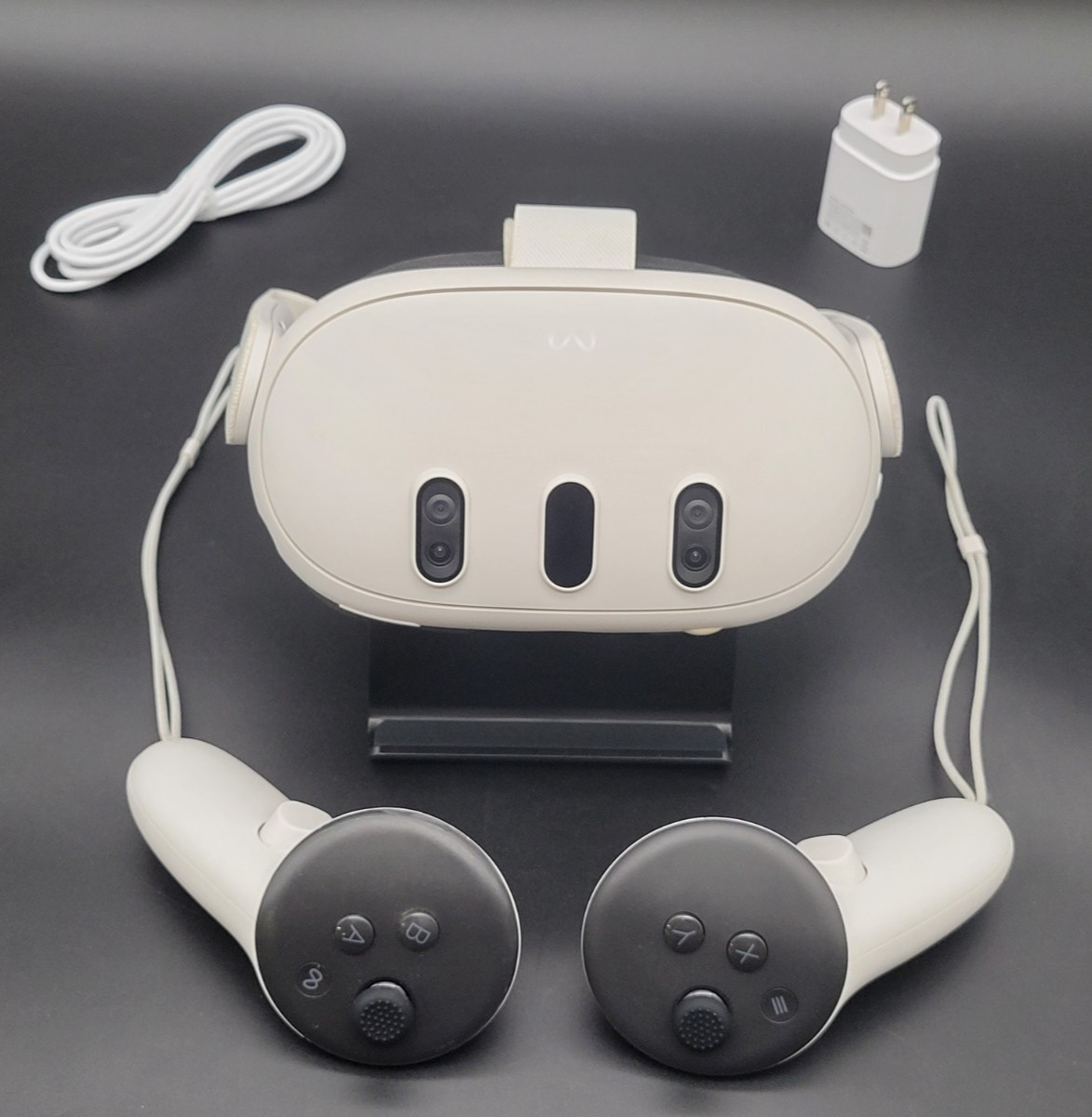 Meta Quest 3 512GB Standalone VR Virtual Reality Gaming Headset Controllers read