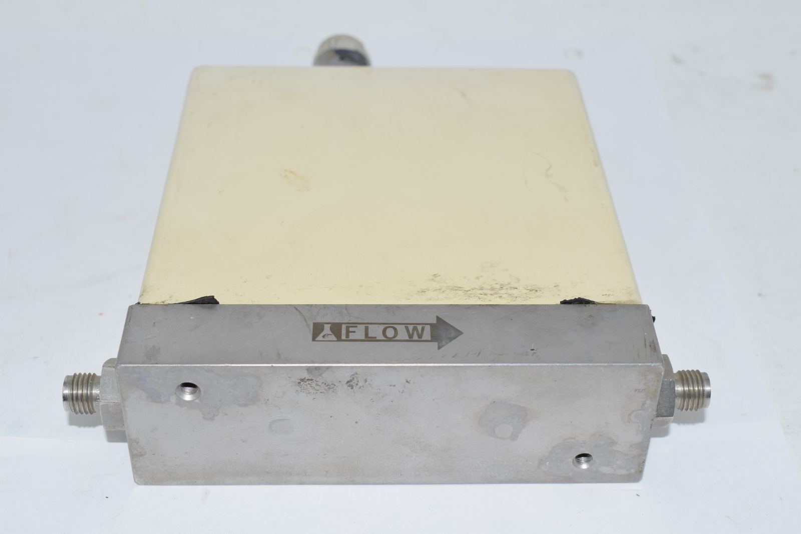 Applied Materials Model AFC-550 Mass Flow Controller .6-30 SLM Hydrogen Gas