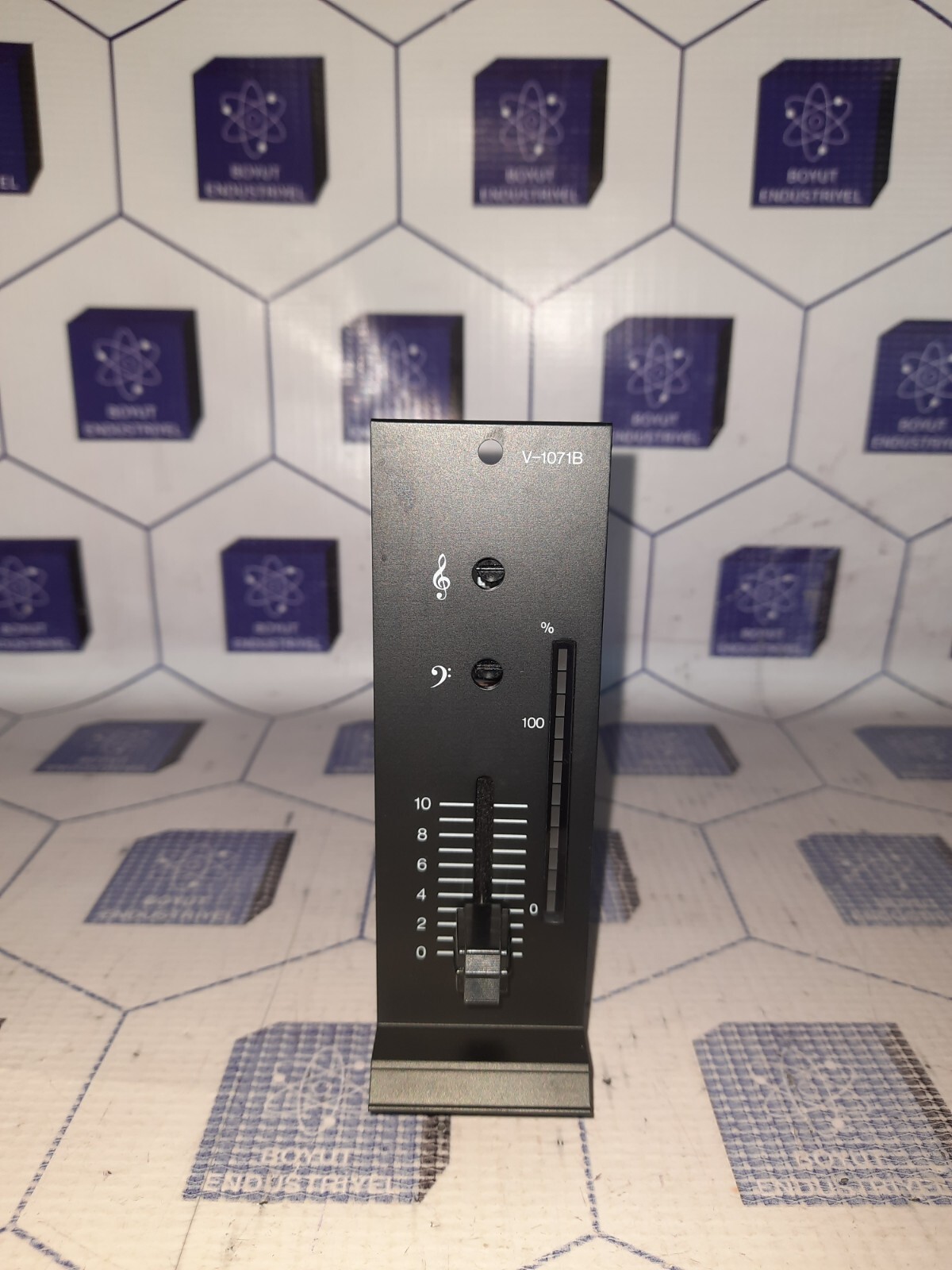TOA LINE AMPLIFIER MODULE+VU V1071E V-1071B 115-01-734-2