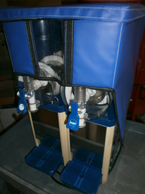 Ninja VEVOR.. 100+ Degrees HERE. Insulated mini COOL COVER MARGARITA MACHINEs