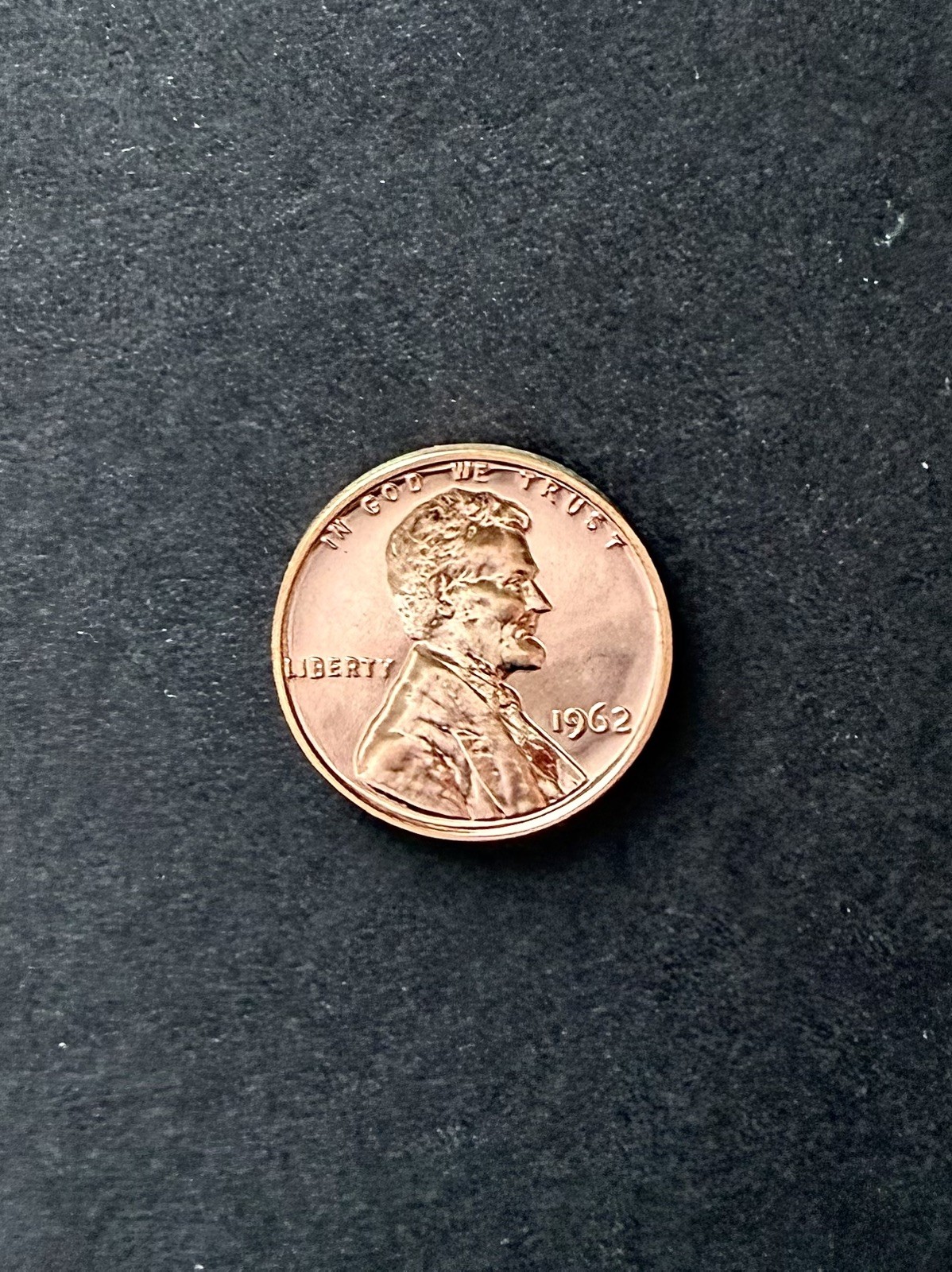 1962 (P) Proof Lincoln Memorial Cent - Red *Actual Coin Pictured* Free Shipping