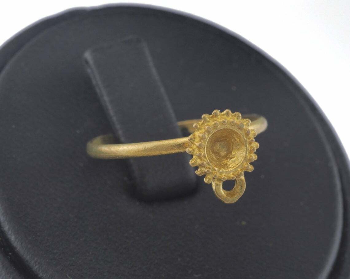 2 pcs. Ring Adjustable Bezel Loop Raw brass 18mm 7.5US inner size Adjustable