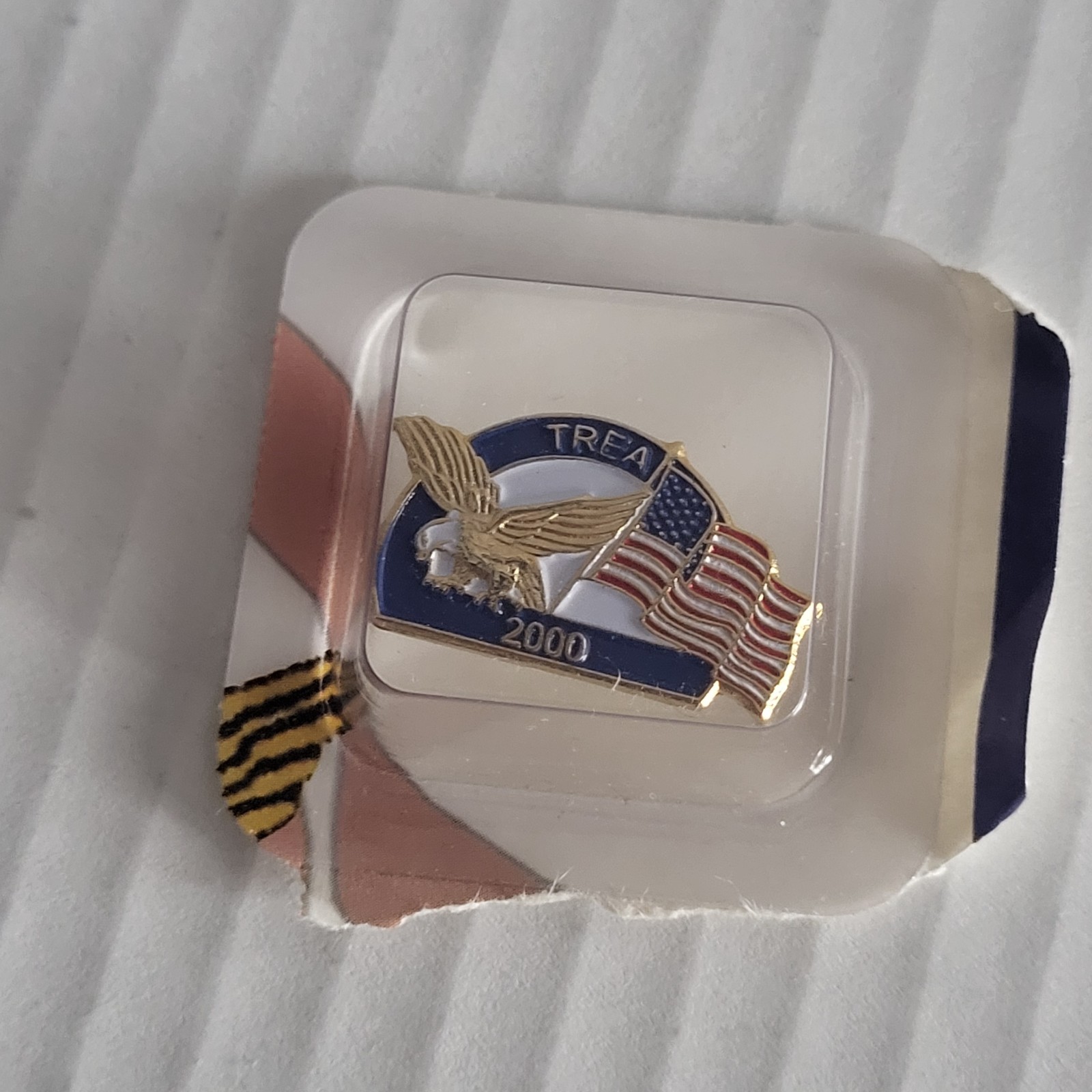 TREA The Retired Enlisted Association Pin 2000 USA Armed Forces Pin 1"