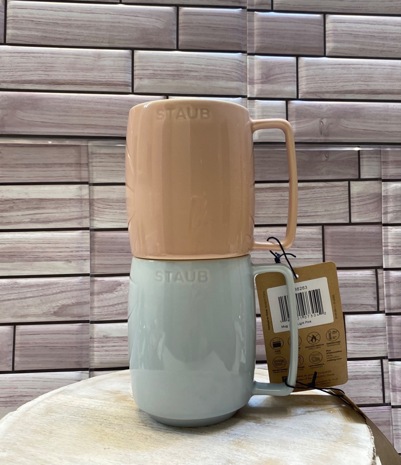 Staub ❤️ (2) Elevate everyday moments Stacking Mugs PK/Blue NWT