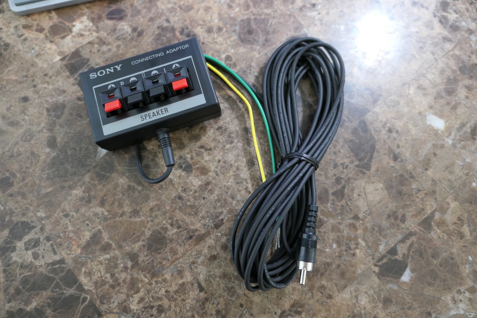 NEW Vintage Female Sony Speaker connecting Adaptor Model 2-377-225-01
