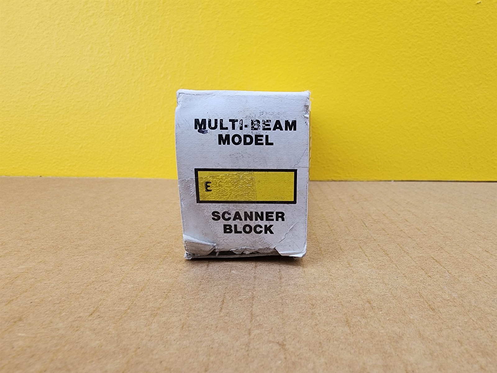 NEW Banner Multi-Beam Model E Scanner Block/Emitter