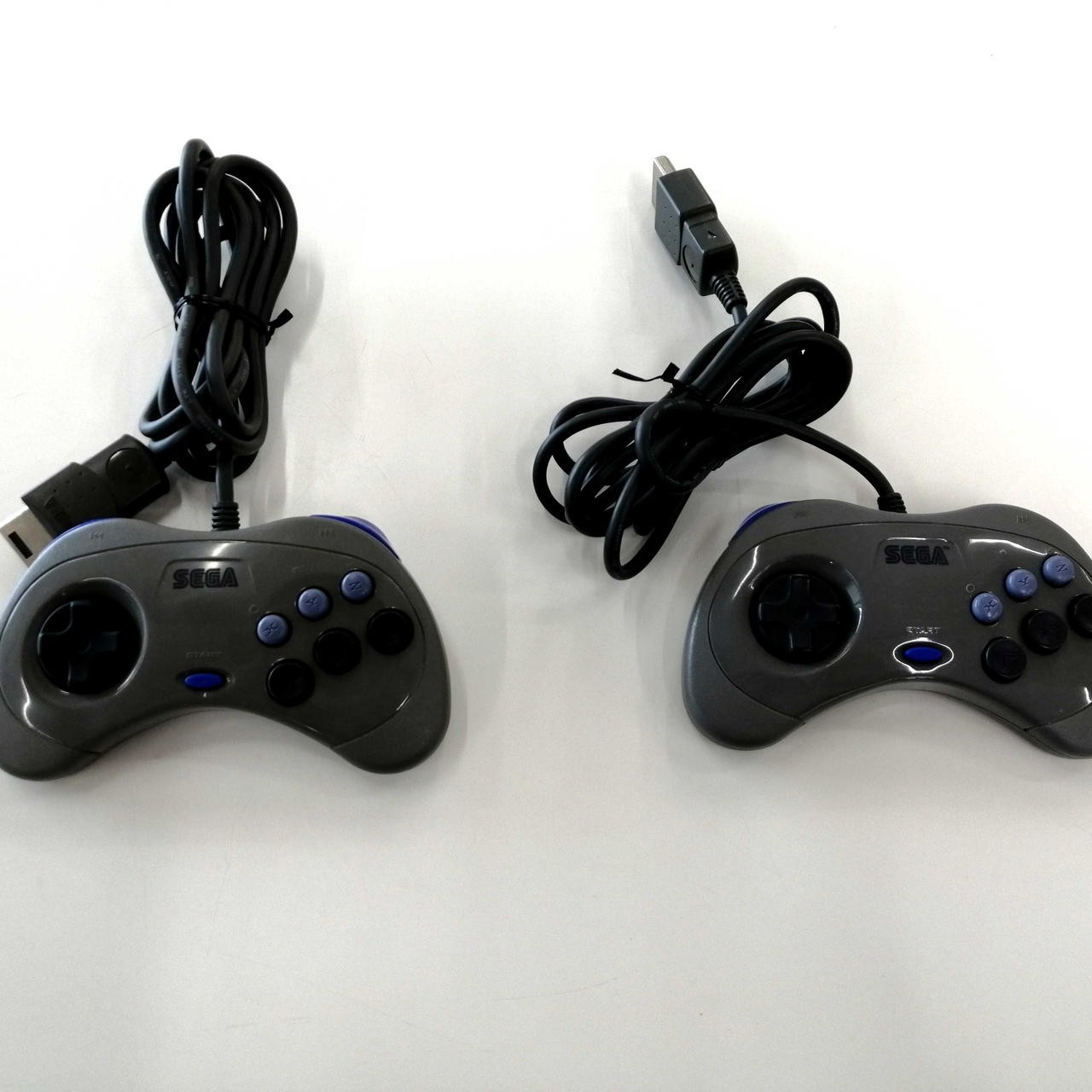 Sega Saturn Model HST 3210 SEGA
