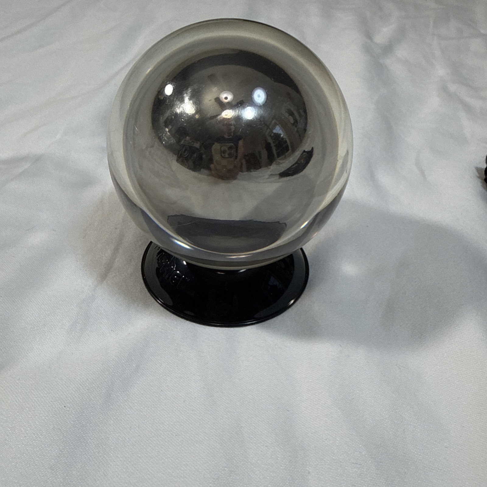 FUSHIGI Magic Gravity Ball Trick Toy With Pouch DVD Boxed Make It Float