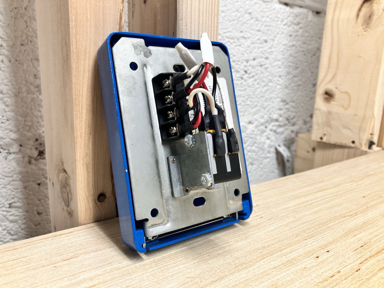 Blue Emergency Door Release Pull Handle Access Control Device