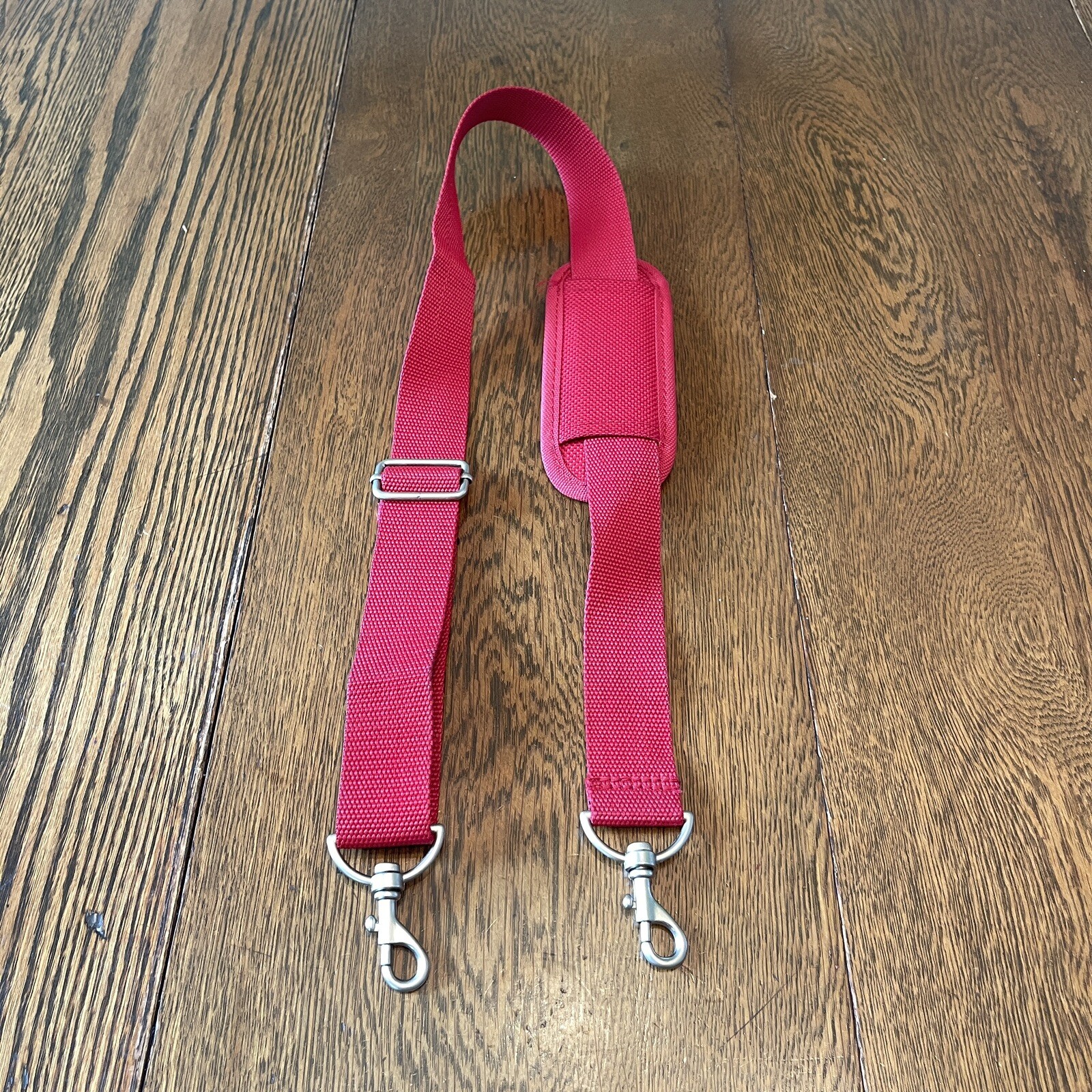 Unbranded adjustable Red shoulder strap replacement heavy metal hardware