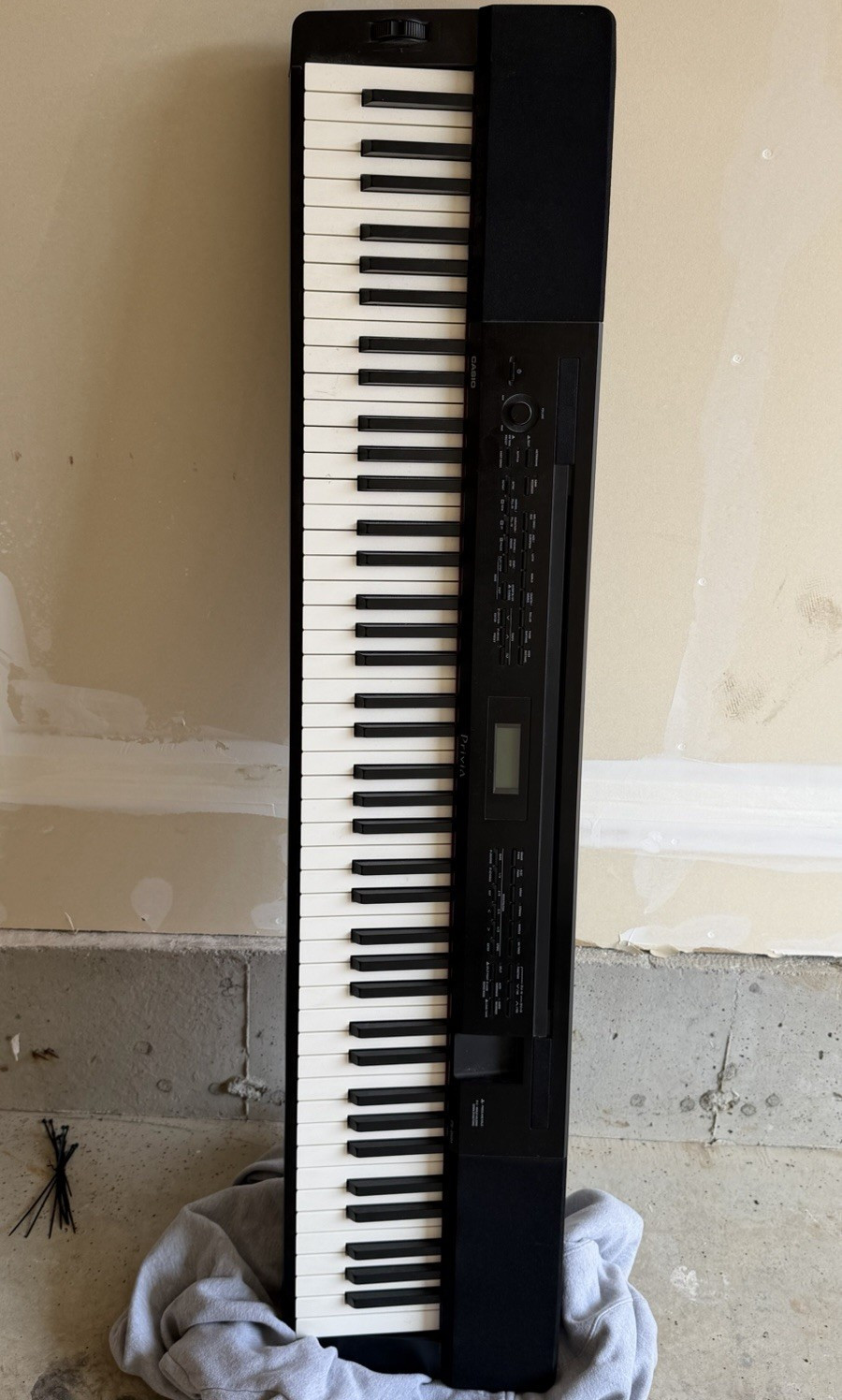 Casio Privia PX-350M 88-Key Digital Home Piano Black w/ Stand, Built-in Speakers
