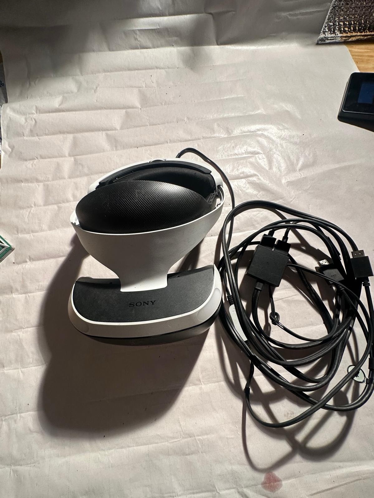 Sony HMZ-T1 PC & Console VR Headset Black/White HDMI USB