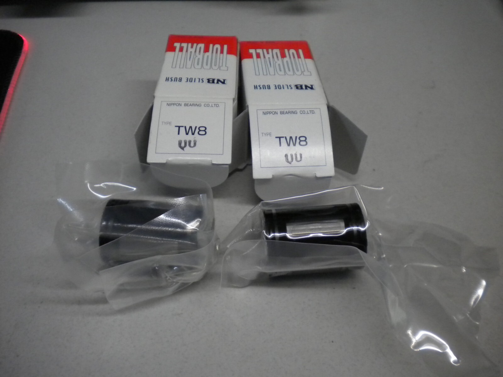 Lot of (2) Nippon Bearing TW8-UU Topball Linear Bearings for 1/2" Rail - NIB