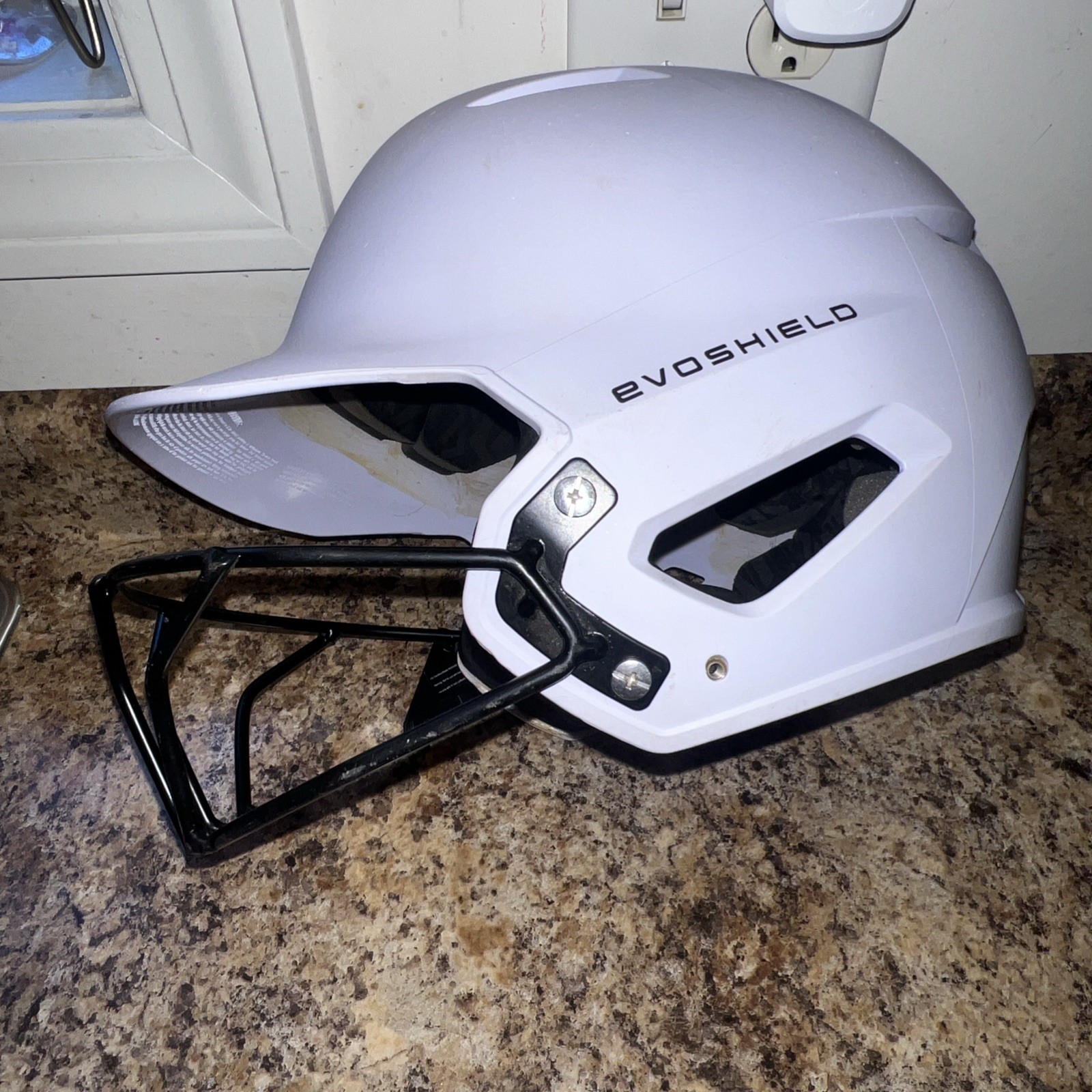 EvoShield XVT 2.0 Matte White Softball Batting Helmet Size medium large