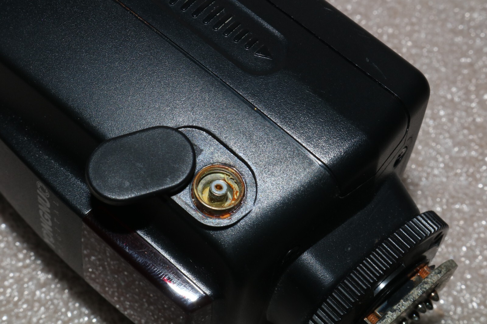 YN468-II Digital Flash for Canon TTL Digital Camera, Pre-Owned .