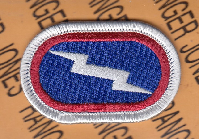 US Army 2nd Brigade 11th Airborne Division parachute oval patch m/e