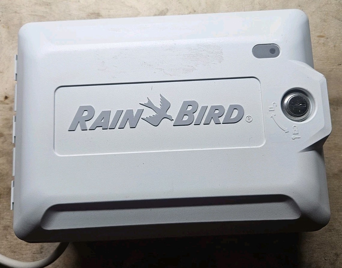 Rain Bird ESP-ME3 Sprinkler Controller W/ WIFI Link + Module (10 Zones Ready)