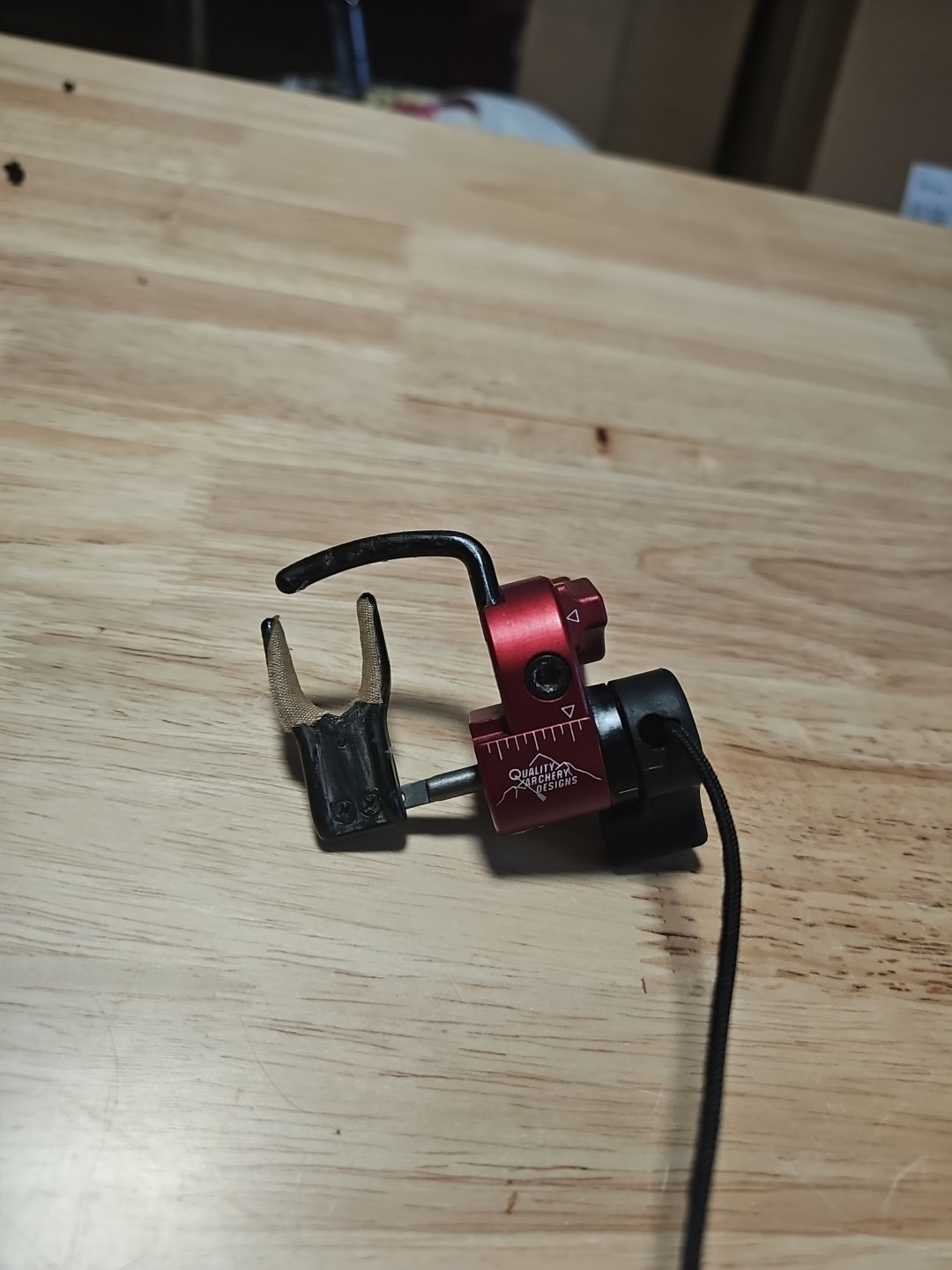 QAD HDX Arrow Rest Right Hand Red