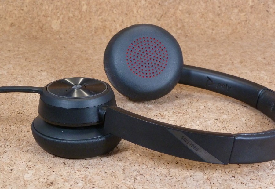 Poly Savi 7320 Office Wireless Headset 215201-01- great clean condition
