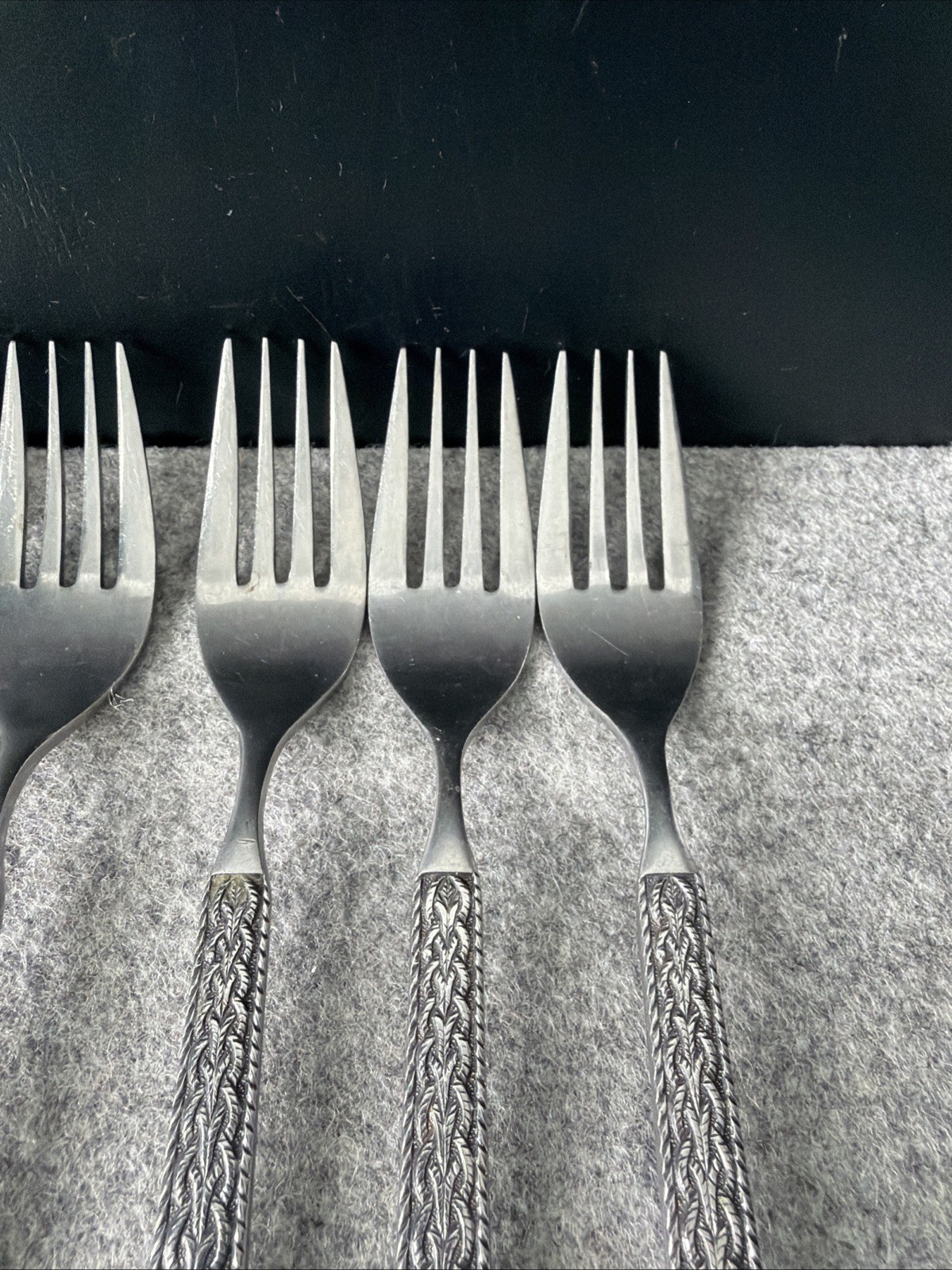 6 MCM JAPAN STAINLESS STEEL FLATWARE BRAIDED ROPE PATTERN Dinner Forks Flatware