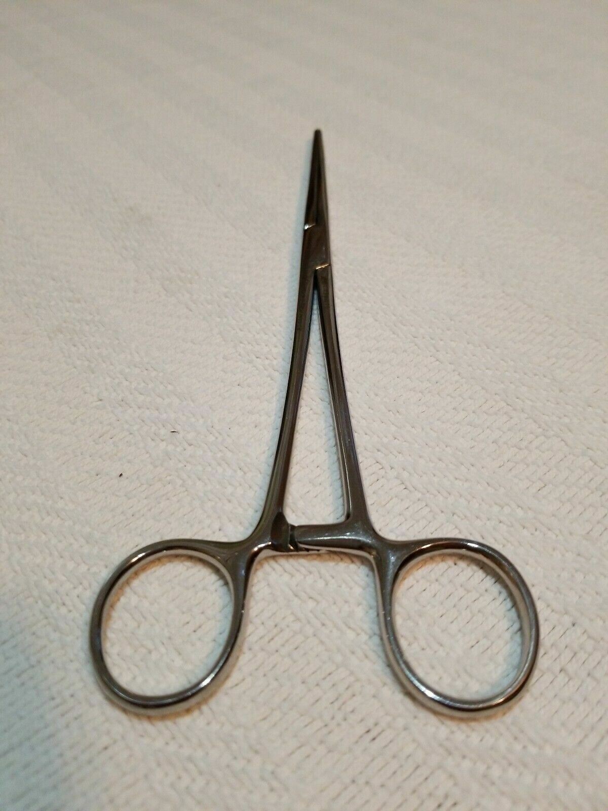 Jarit 135-275 Pean Forceps Longitudinal Serrations Straight Jaw Length 3" MJ8