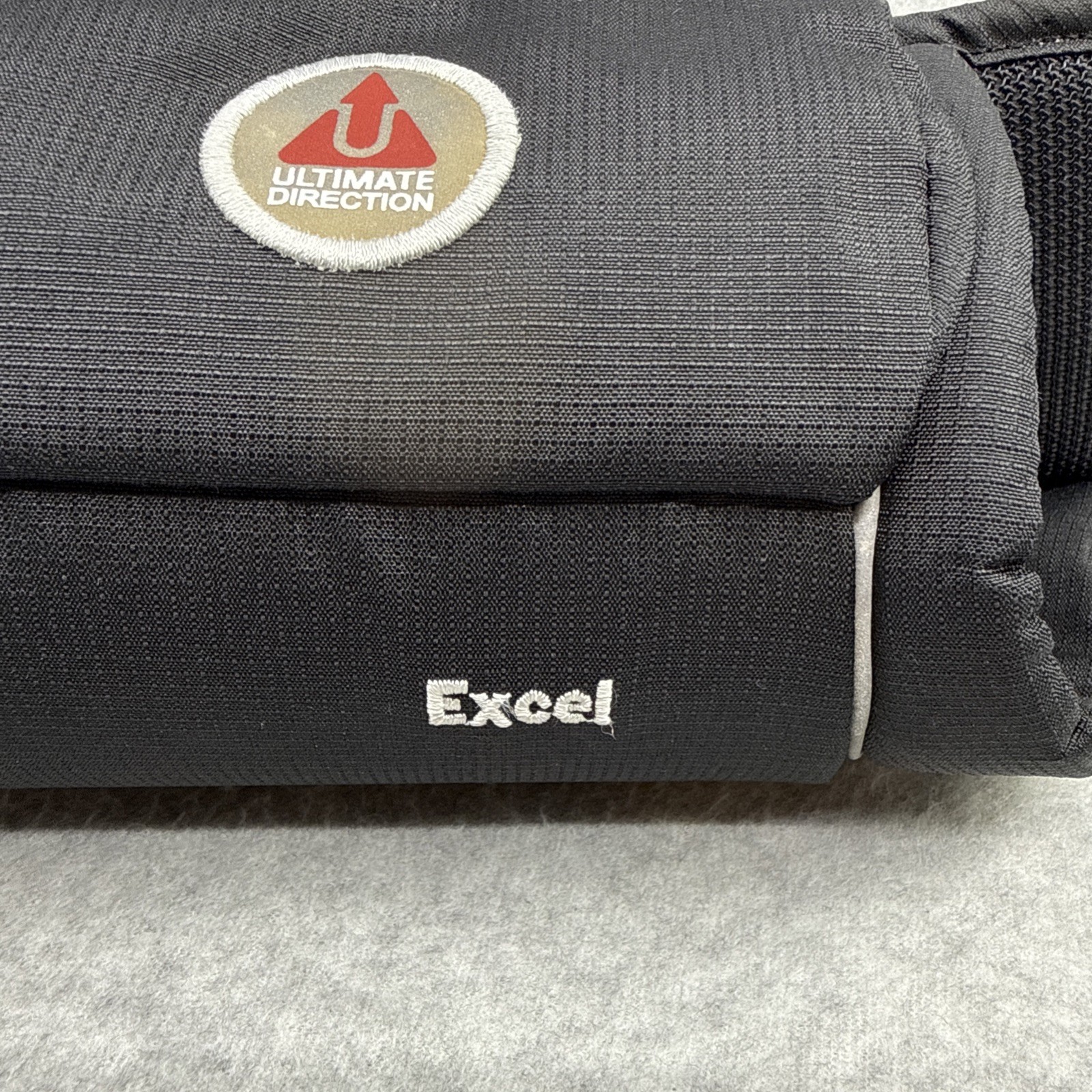 Ultimate Direction Excel Single Bottle Hydration Waist Pack Black OS No Bottle