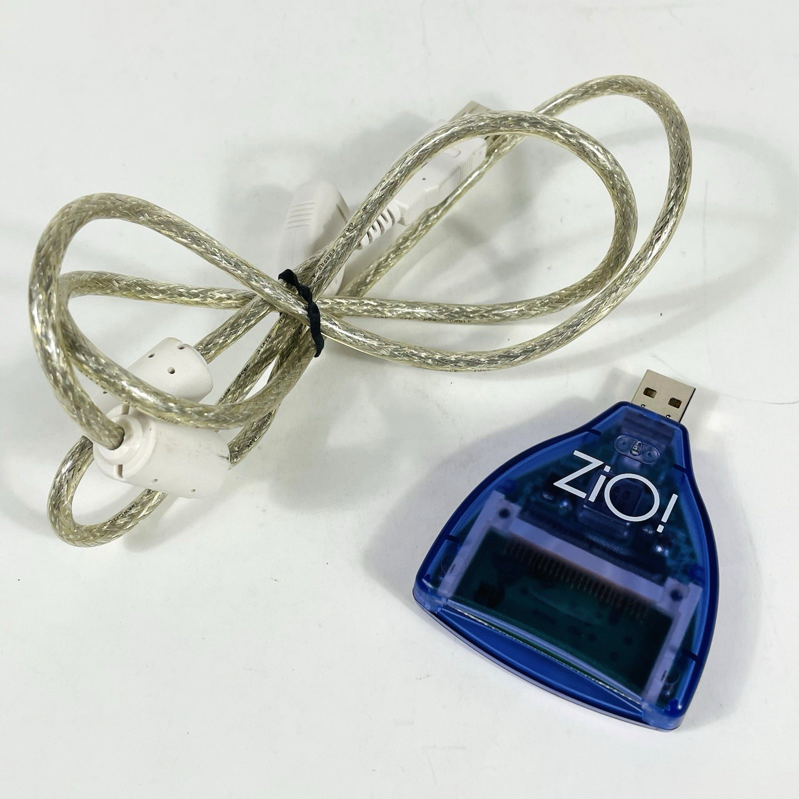 ZiO! CompactFlash (SmartMedia) Card Reader/Writer for Mac OS, Windows 98 & 2000