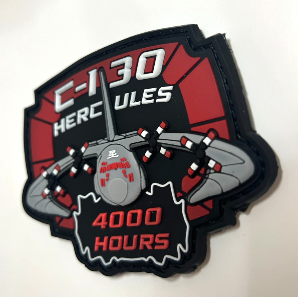 USAF C-130 / 4000 HOURS SHOULDER PATCH -HIGH QUALITY PVC