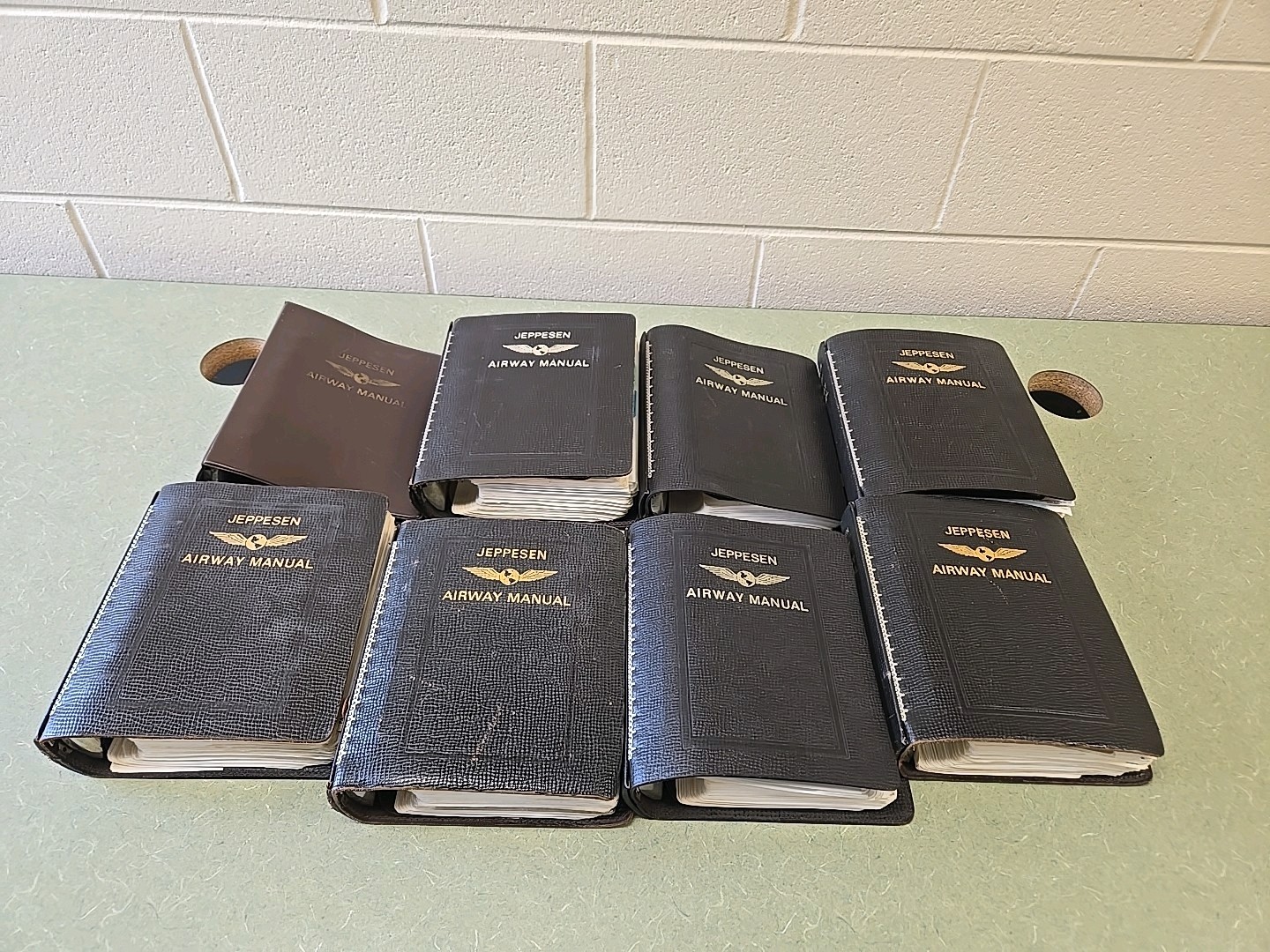 Lot of 7 Jeppesen Airway Manual Binder Aviation Approach Charts 70's & 80's