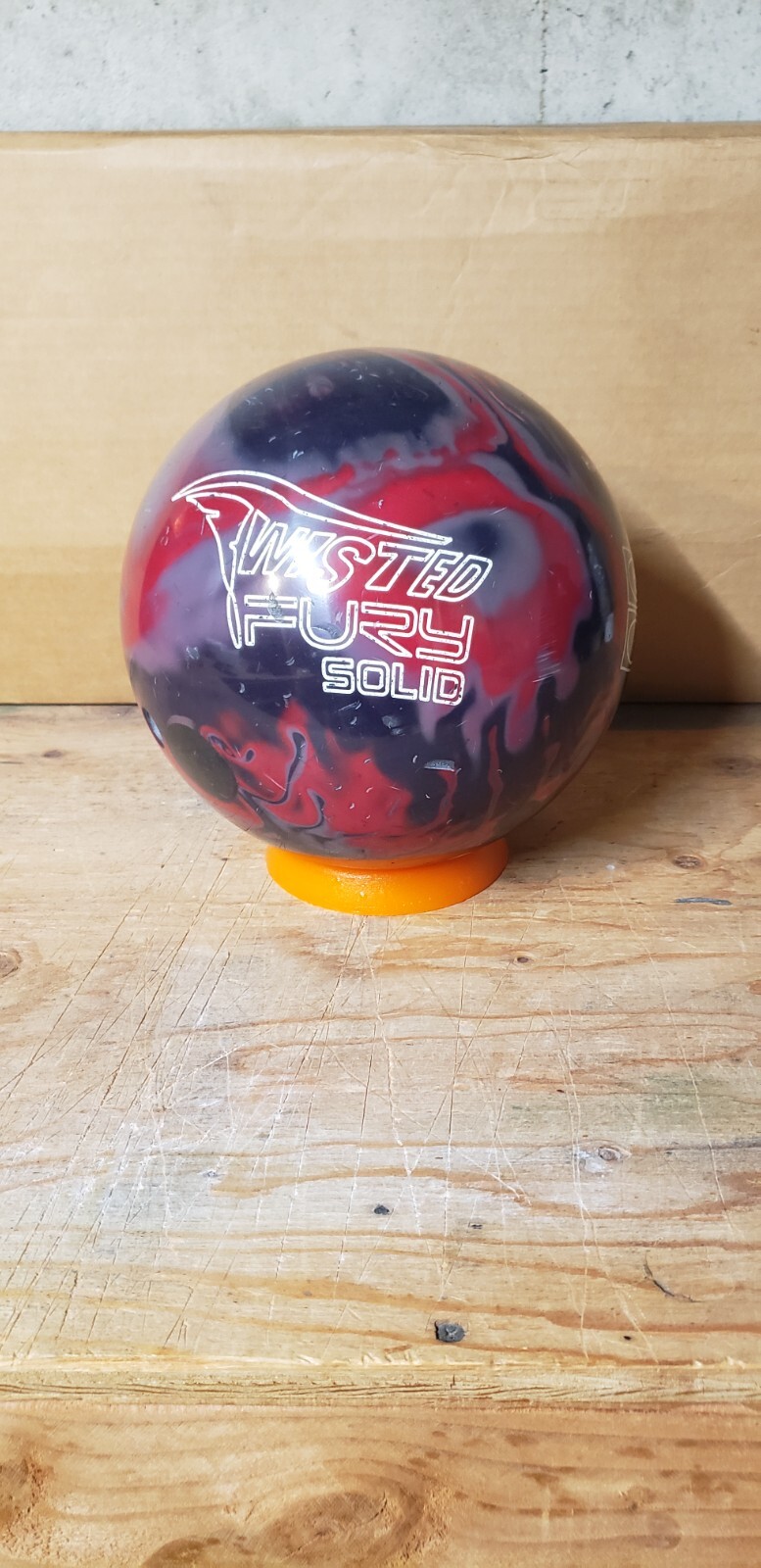 BRUNSWICK TWISTED FURY SOLID 16 POUND ASYMMETRIC BOWLING BALL #HA712038