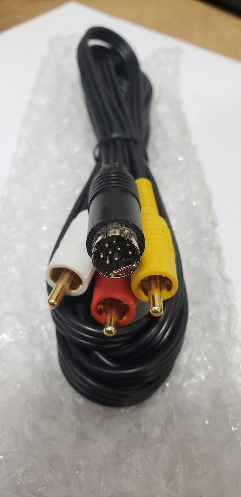 Mega Drive Ver. 2 & Sega Genesis Ver. 2 (9-Pin) AV Cable / Audio Video Cable NEW