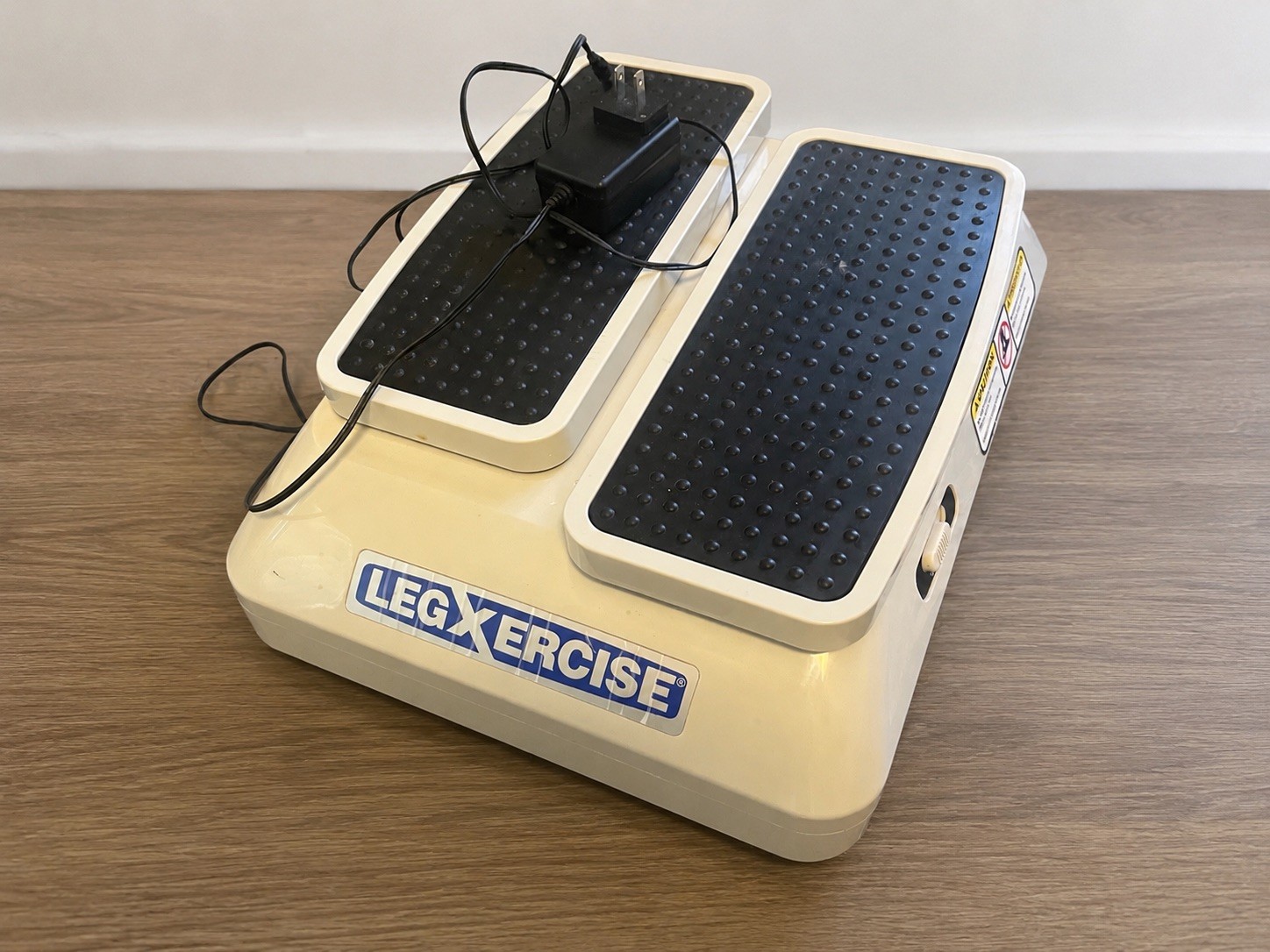LEGXERCISE Motorized Leg Exercise Machine LEGX-011 with Power Cord (TESTED)