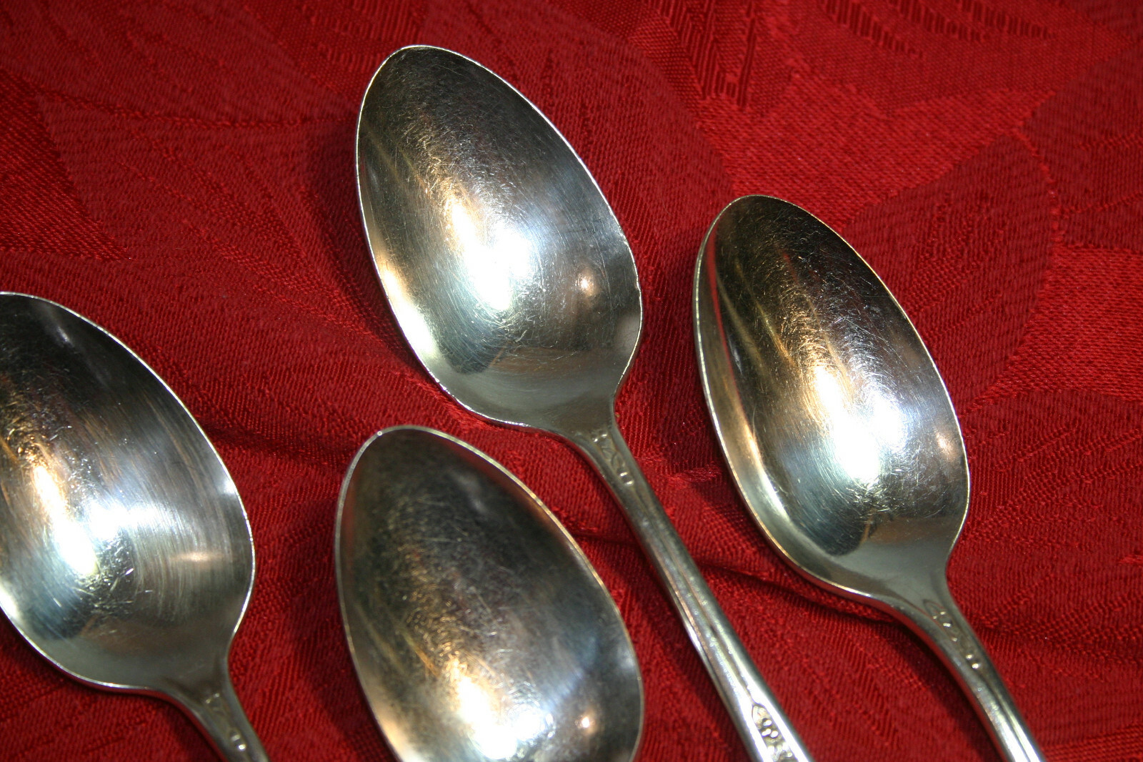Lot(s) of 4 Teaspoons PRISCILLA-LADY ANN 1941 Silverplate 6 1/8" *Ships Free*