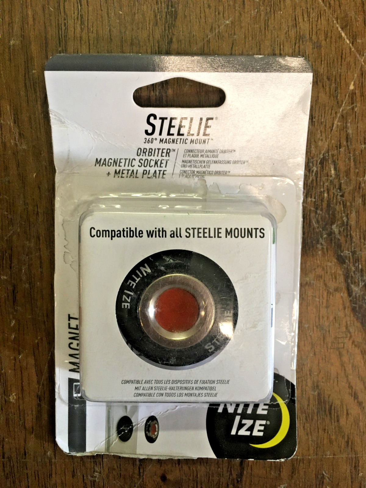Nite Ize STO-01-R7 Steelie® Orbiter® Magnetic Socket + Metal Plate